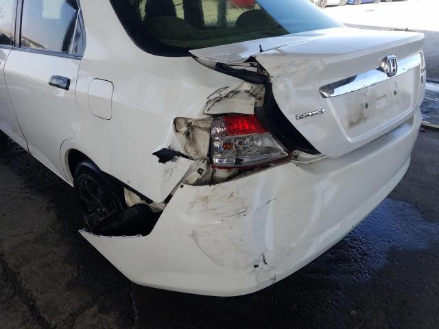 VIN: MRHGD66255P021289 Auction: COPART UAE Lot: 60466351 Location: DUBAI INDUSTRIAL CITY - DUBAI VIN: MRHGD66255P021289 HONDA CITY 2005 WHITE Photo 9