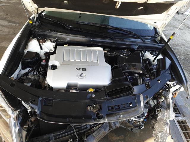VIN: JTHBK1GG0D2003484 Auction: COPART UAE Lot: 60663241 Location: DUBAI INDUSTRIAL CITY - DUBAI VIN: JTHBK1GG0D2003484 LEXUS ES 2013 WHITE Photo 7
