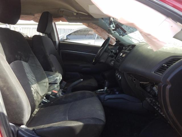 VIN: JA4AR3AU5HZ060953 Auction: COPART UAE Lot: 60664181 Location: DUBAI INDUSTRIAL CITY - DUBAI VIN: JA4AR3AU5HZ060953 MITSUBISHI OUTLANDER 2017 RED Photo 5