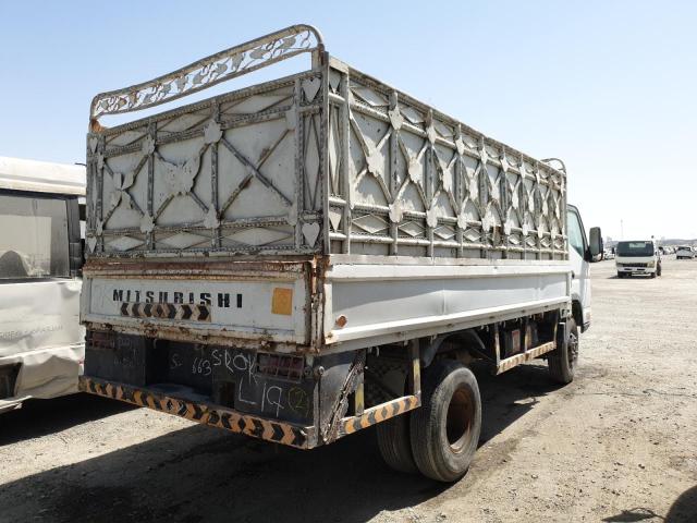 VIN: JL6B6E6P4EK011904 Auction: COPART UAE Lot: 59961151 Location: DUBAI INDUSTRIAL CITY - DUBAI VIN: JL6B6E6P4EK011904 MITSUBISHI CANTER 2014 WHITE Photo 4