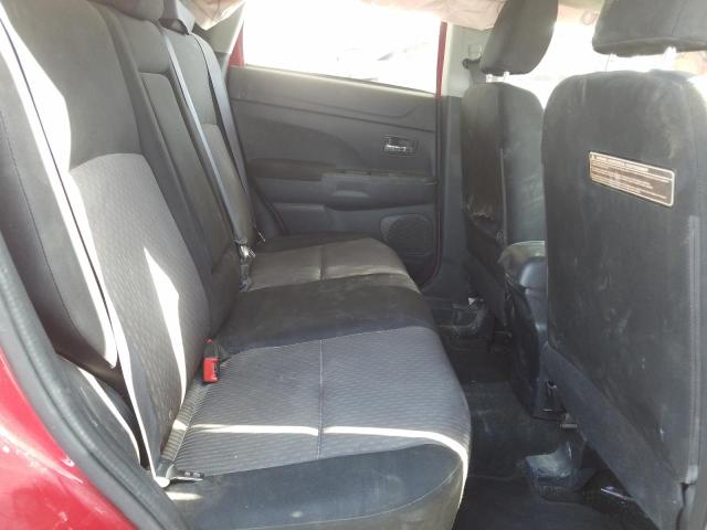 VIN: JA4AR3AU5HZ060953 Auction: COPART UAE Lot: 60664181 Location: DUBAI INDUSTRIAL CITY - DUBAI VIN: JA4AR3AU5HZ060953 MITSUBISHI OUTLANDER 2017 RED Photo 6