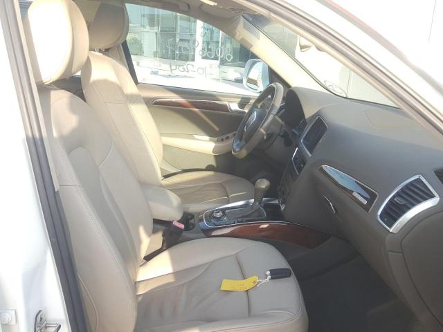 VIN: WAUCKC8R6AA031256 Auction: COPART UAE Lot: 60669571 Location: USED VEHICLE AUCTION - DUBAI VIN: WAUCKC8R6AA031256 AUDI Q5 2010 WHITE Photo 5