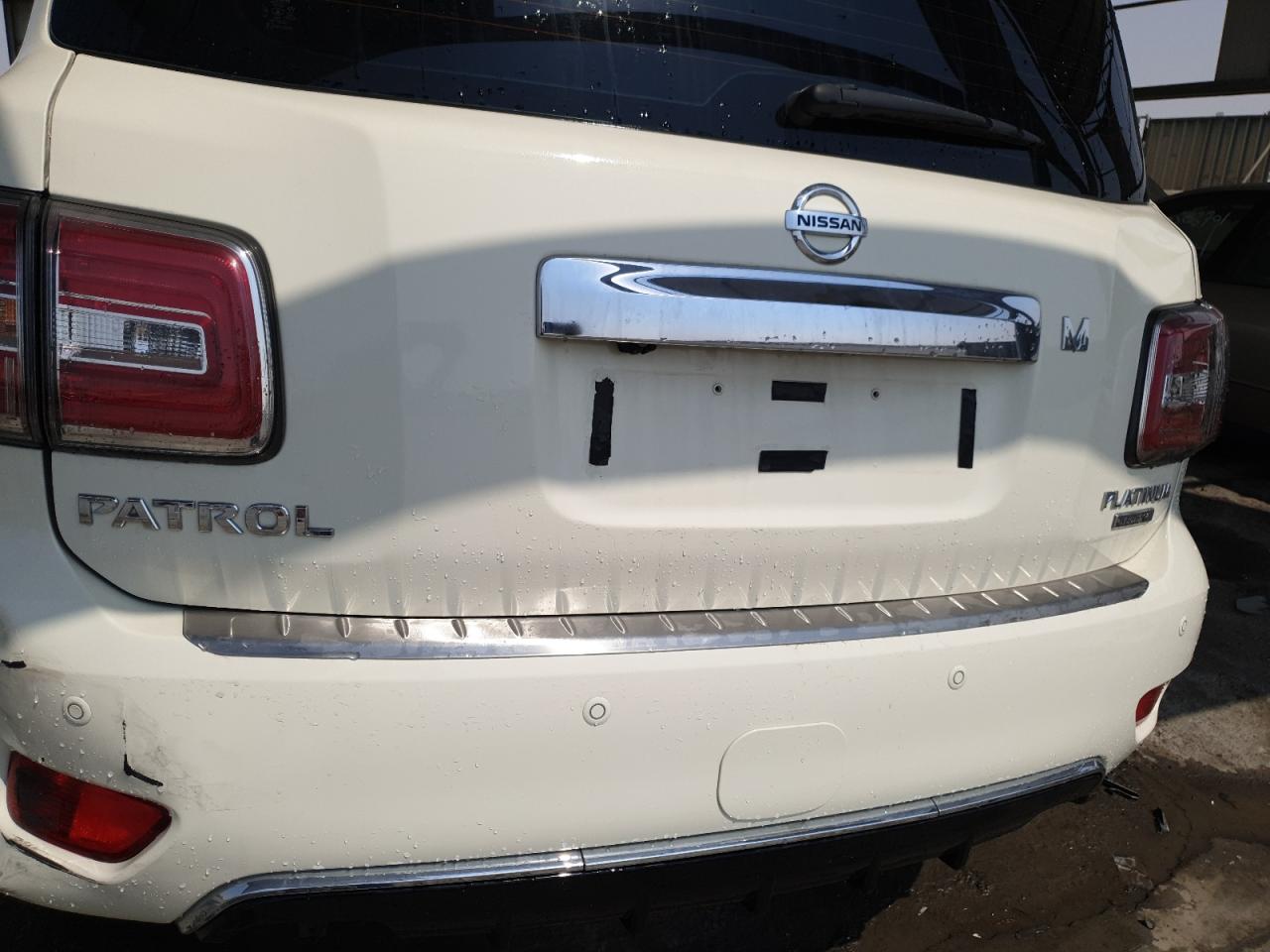 JN8AY2NY4K9365033 - 2019 Nissan PATROL - #undefined