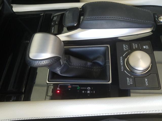 VIN: JTHBL46F6D5115132 Auction: COPART UAE Lot: 61334861 Location: DUBAI INDUSTRIAL CITY - DUBAI VIN: JTHBL46F6D5115132 LEXUS LS 2013 SILVER Photo 15