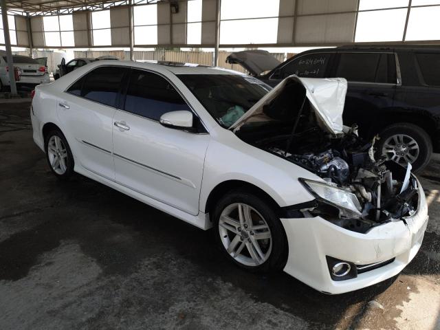 VIN: 6T1BF9FK0EX502350 Auction: COPART UAE Lot: 60848261 Location: DUBAI INDUSTRIAL CITY - DUBAI 6T1BF9FK0EX502350 TOYOTA CAMRY 2014 WHITE Photo 1