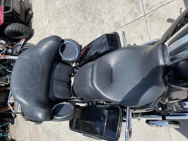2011 HARLEY-DAVIDSON FLHTK 1HD1KEM15BB649135