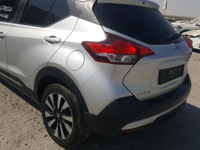 VIN: 3N1CP5CP0KL465448 Auction: COPART UAE Lot: 61700221 Location: DUBAI INDUSTRIAL CITY - DUBAI VIN: 3N1CP5CP0KL465448 NISSAN KICKS 2019 SILVER Photo 10