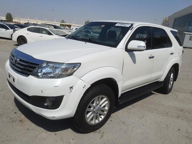 VIN: MHFYX59G2D8048476 Auction: COPART UAE Lot: 61694421 Location: DUBAI INDUSTRIAL CITY - DUBAI MHFYX59G2D8048476 TOYOTA FORTUNER 2013 WHITE Photo 2