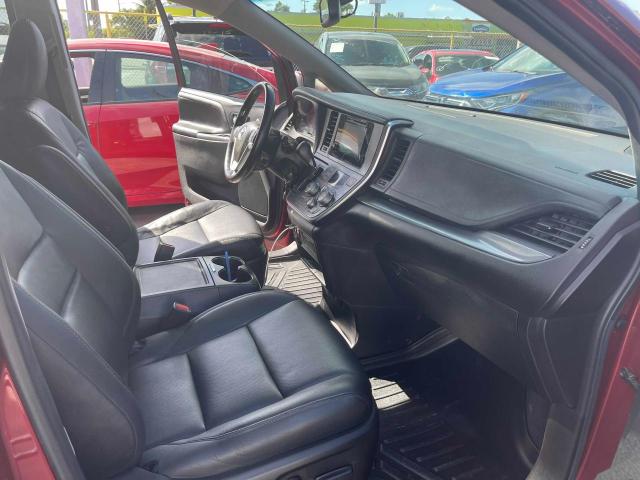 2017 TOYOTA SIENNA SE 5TDXZ3DC0HS834997