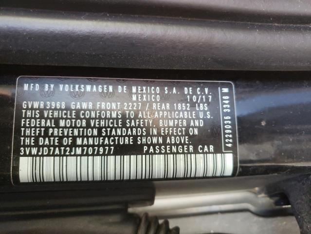 2018 VOLKSWAGEN BEETLE SE 3VWJD7AT2JM707977