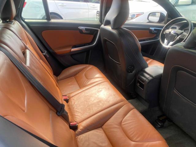 2015 VOLVO V60 PLATIN YV140MED2F1213078