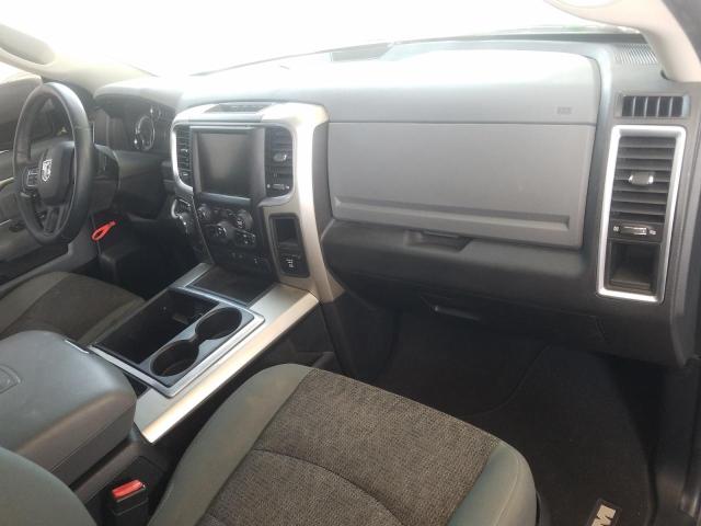 VIN: 1C6RR7GT7FS695717 Auction: COPART UAE Lot: 62393271 Location: DUBAI INDUSTRIAL CITY - DUBAI 1C6RR7GT7FS695717 RAM 1500 2015 BLUE Photo 14