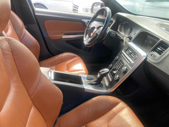 2015 VOLVO V60 PLATIN YV140MED2F1213078