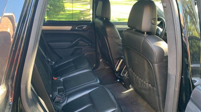 2012 PORSCHE CAYENNE TU WP1AC2A21CLA84936