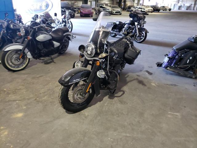 2019 HARLEY-DAVIDSON FLHCS 1HD1YBK25KB041690