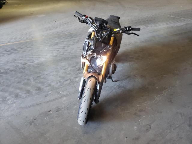 2015 YAMAHA FZ09 JYARN33E0FA006297