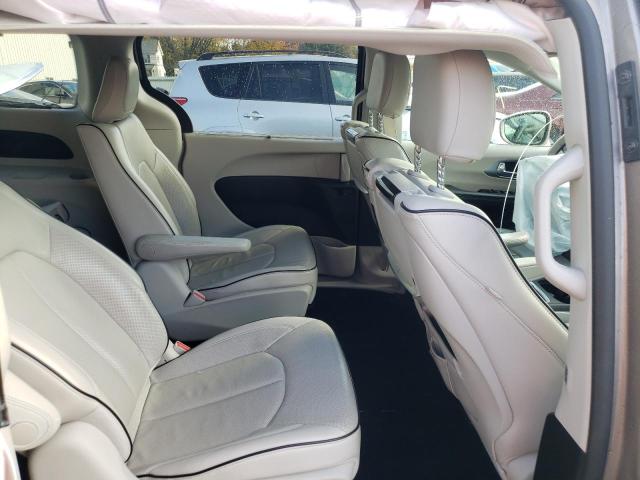 2018 CHRYSLER PACIFICA H 2C4RC1N72JR111893