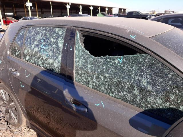 2016 VOLKSWAGEN GOLF R WVWLF7AU1GW271095