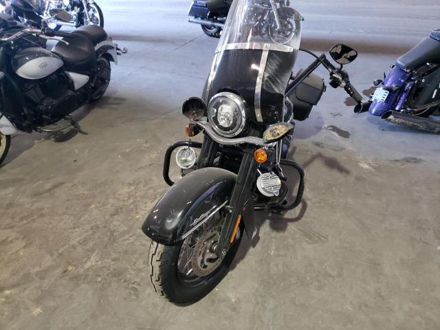 2019 HARLEY-DAVIDSON FLHCS 1HD1YBK25KB041690