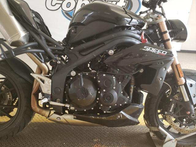 2011 TRIUMPH MOTORCYCLE SPEED TRIP SMTN01PK7BJ492897