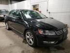 2013 VOLKSWAGEN  PASSAT