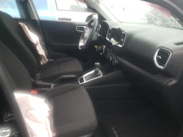 2021 HYUNDAI VENUE SE KMHRB8A38MU100298