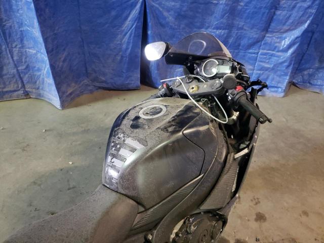 2017 SUZUKI GSX-R600 JS1GN7FA9H2100049