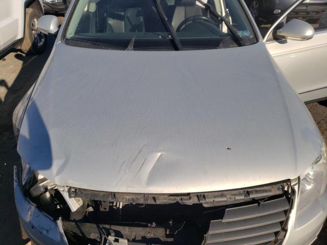 2010 VOLKSWAGEN PASSAT KOM WVWJM7AN0AP052345