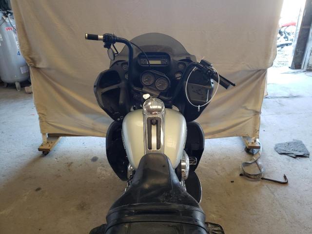 2011 HARLEY-DAVIDSON FLTRU 1HD1KGM13BB651168