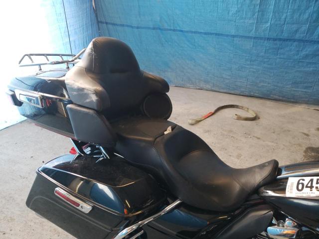 2017 HARLEY-DAVIDSON FLTRU 1HD1KGD16HB660794