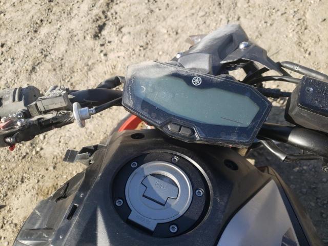 2020 YAMAHA MOTORCYCLE JYARM27E5LA006993