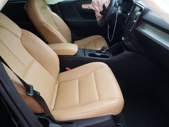 2019 VOLVO XC40 T5 MO YV4162UK5K2131407