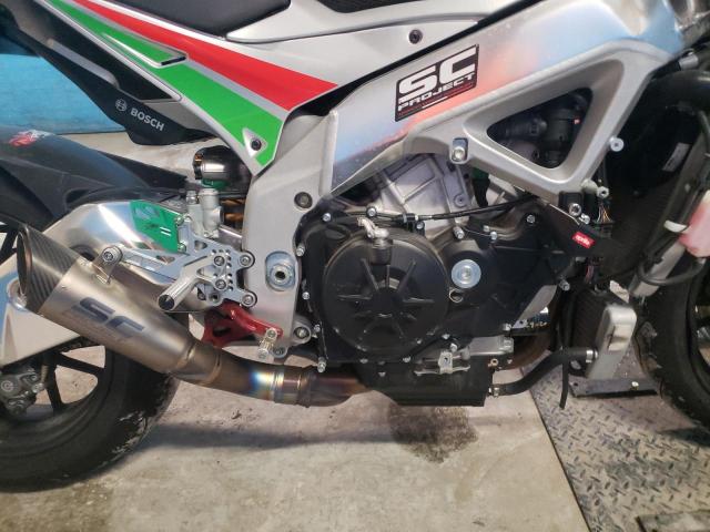2018 APRILIA RSV4 ZD4KEU002JS001470