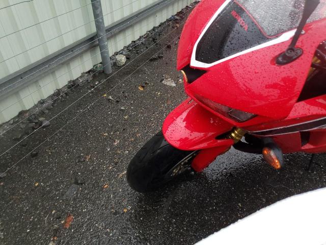 2018 HONDA CBR600 RR JH2PC40J6JK400339