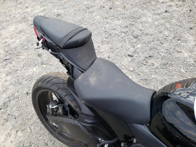 2017 SUZUKI GSX-R600 JS1GN7FA7H2100812
