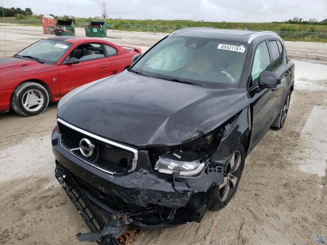 2019 VOLVO XC40 T5 MO YV4162UK5K2131407