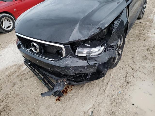 2019 VOLVO XC40 T5 MO YV4162UK5K2131407