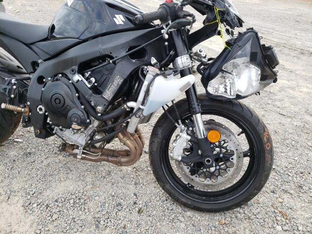 2017 SUZUKI GSX-R600 JS1GN7FA7H2100812