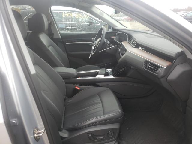 2019 AUDI E-TRON PRE WA1LAAGE0KB022258