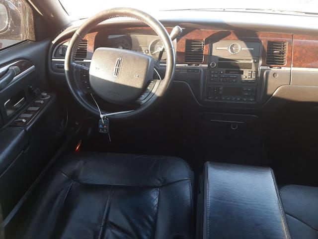 2011 LINCOLN TOWN CAR E 2LNBL8EV6BX754040