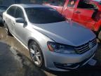 2013 VOLKSWAGEN  PASSAT