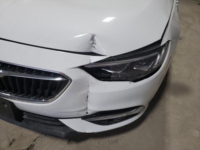 2018 BUICK REGAL ESSE W04GP6SXXJ1148573