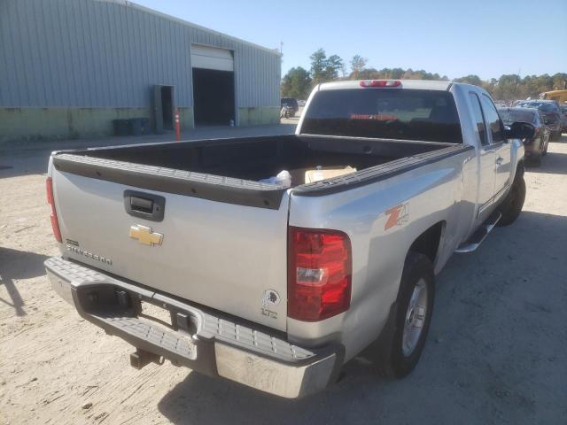 1GCRKTE0XBZ219199 Chevrolet Silverado 2011. Фото: 3