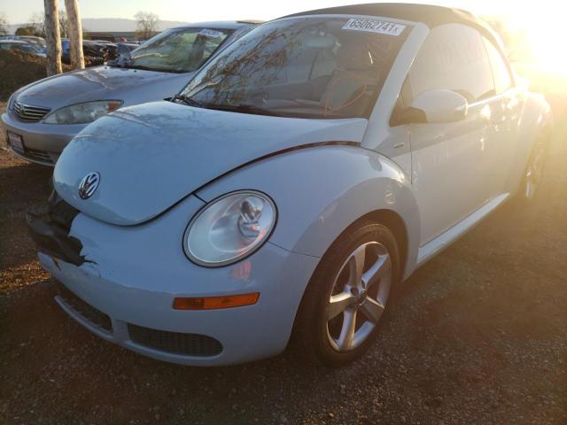 2010 VOLKSWAGEN NEW BEETLE 3VWRG3AL8AM010283