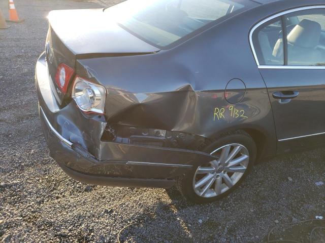 2010 VOLKSWAGEN PASSAT KOM WVWJK7AN9AE068027
