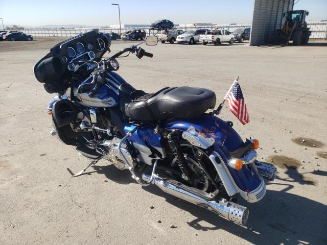 2010 HARLEY-DAVIDSON FLHTCU 1HD1FC416AB628799