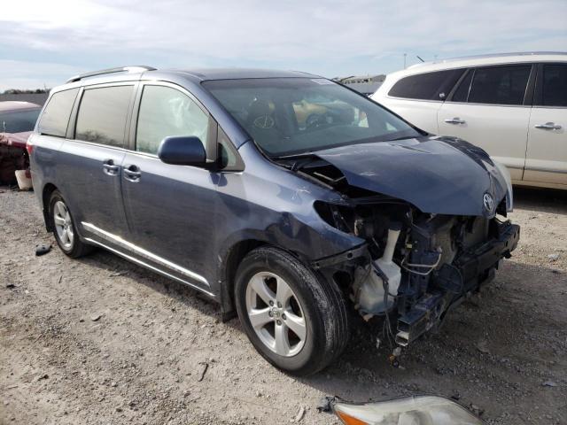 2016 Toyota Sienna LE