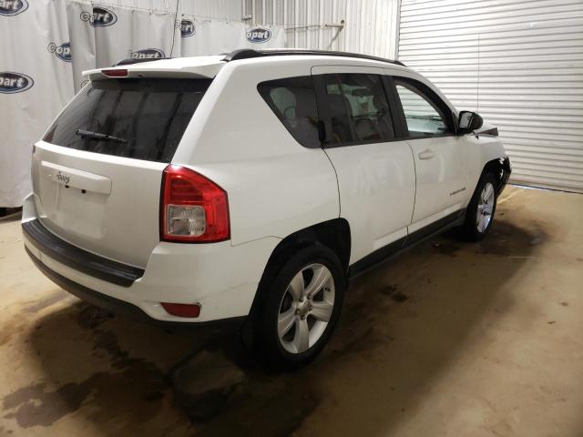 Фото: 1C4NJCBA8CD622899 - 4