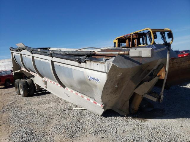 1W9DR3024BR490101 Wink Trailer 2011