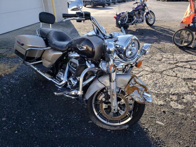 Salvage cars for sale from Copart Grantville, PA: 2018 Harley-Davidson Flhr Road